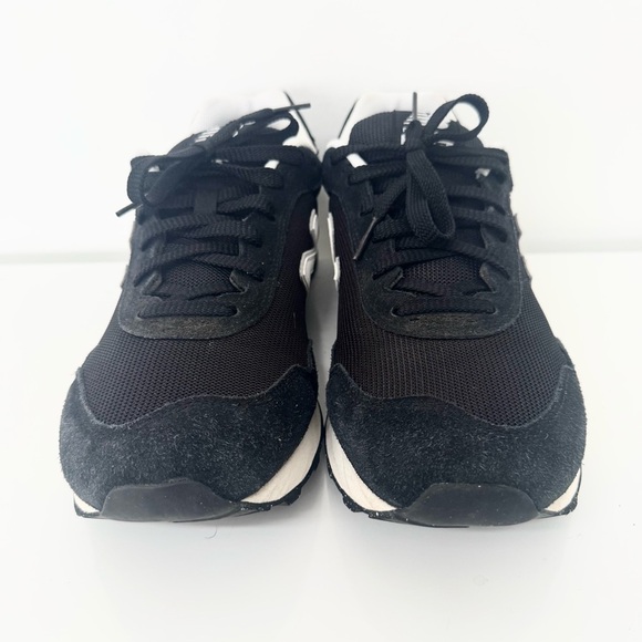 New Balance 515 v3 Mens Sneaker Black and White Size 11.5 - Picture 2 of 9